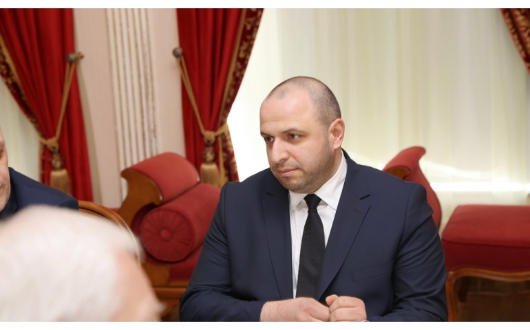 Украин: Сайдын алба хаших анхны татар хүн хэн бэ?