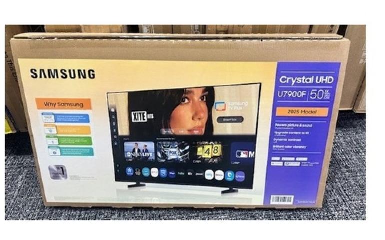 Поп дуучин Дуа Липа “Samsung Electronics” компаниас 15 сая доллар нэхэмжлэв