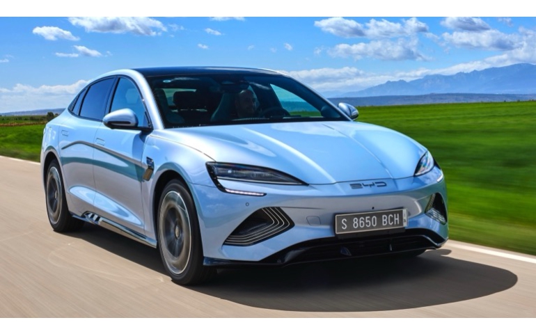 Хятадын BYD компани цахилгаан автомашины зах зээлийг тэргүүлж байна